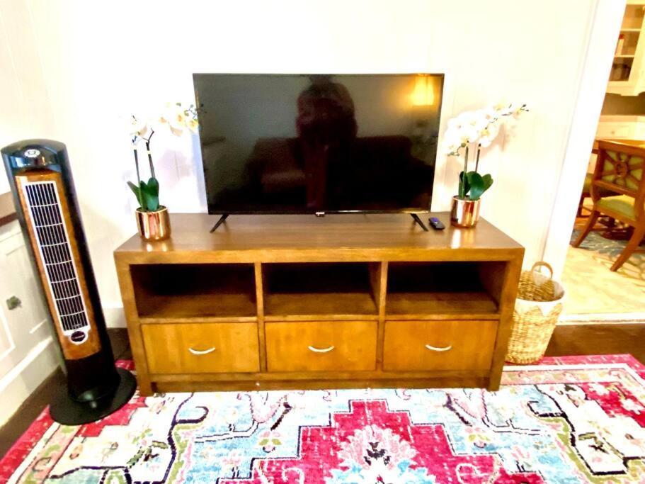 Your Hilo Homebase - Lovely 3 Bedroom In Heart Of Hilo With Ac! Экстерьер фото
