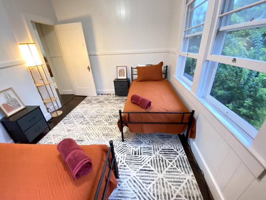 Your Hilo Homebase - Lovely 3 Bedroom In Heart Of Hilo With Ac! Экстерьер фото